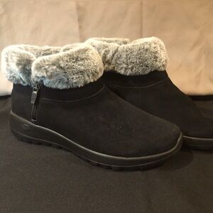 Skechers Zip-Up Fur-Lined Winter Ankle Boots